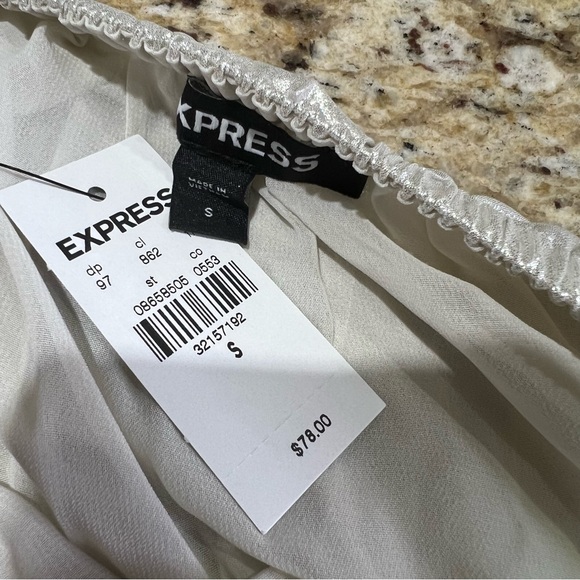 Express Metallic Pleated Off The Shoulder Balloon Sleeve Top Small - Picture 6 of 7